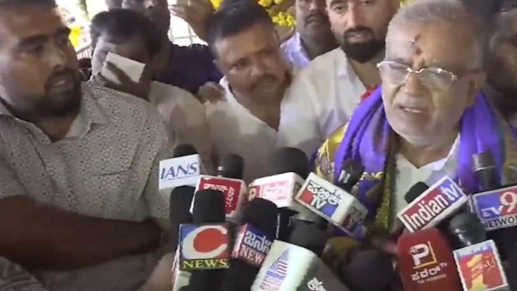 https://www.salarnews.in/public/uploads/images/newsimages/maannewsimage06092026_171542_MLA GT Deve Gowda.jpg